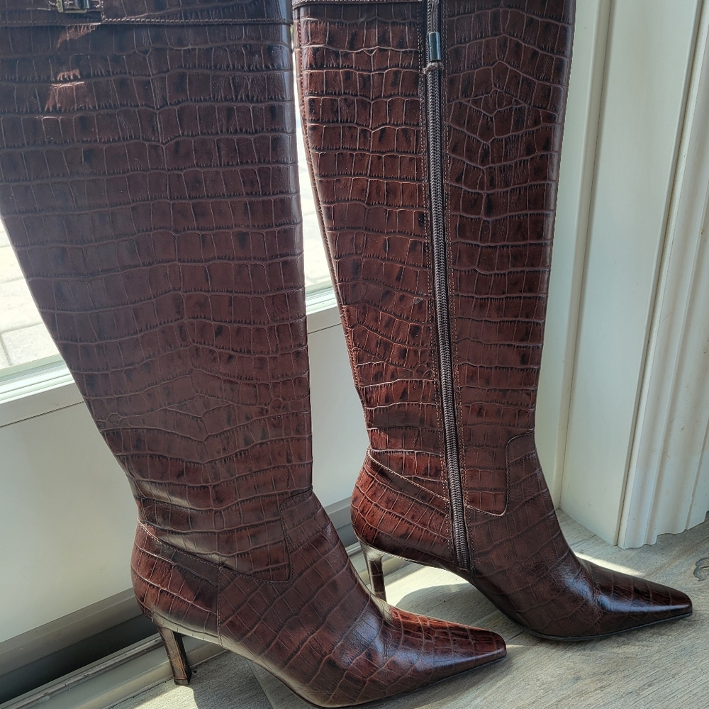 Beautiful Brown Leather Boots